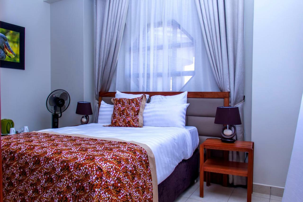 Akasu Bed And Breakfast Kampala Exterior foto